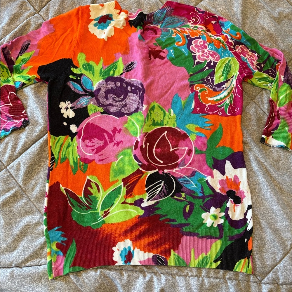 RED Multicolor Cardigan Size Large - Picture 6 of 6